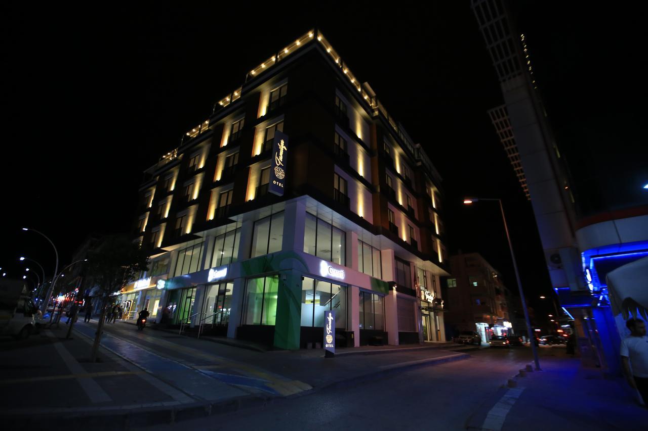 Familya Otel Erbaa Extérieur photo