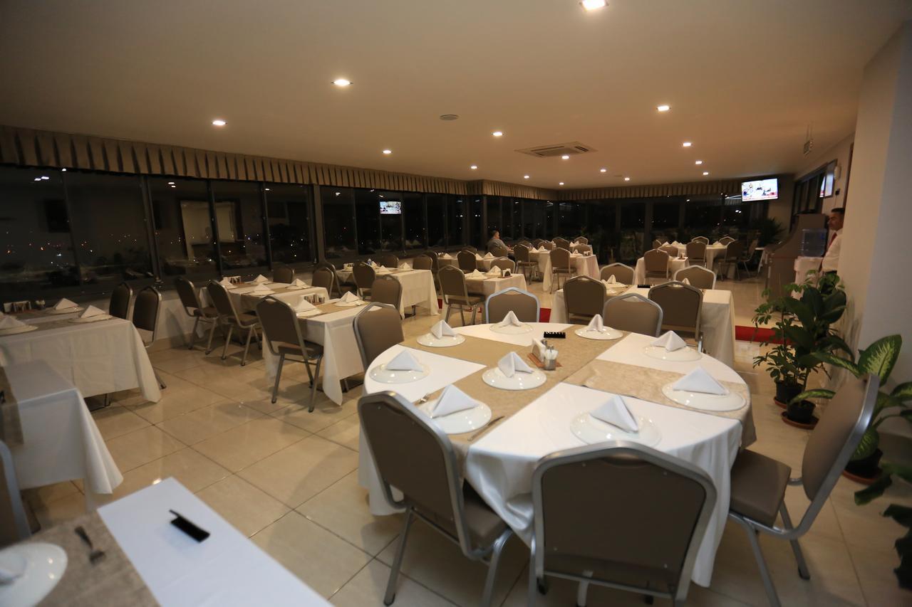 Familya Otel Erbaa Extérieur photo